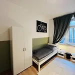 Stay&Work Doebeln - Hermsdorfer Strasse Appartamento *