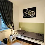 Stay&Work Doebeln - Hermsdorfer Strasse Appartamento *