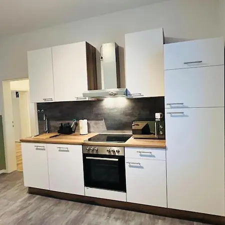 Stay&Work Doebeln - Hermsdorfer Strasse Appartamento